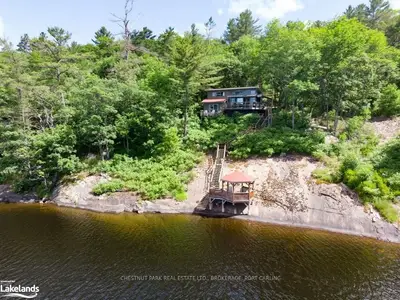 #The Oriole 2159 MUSKOKA ROAD 118, Muskoka Lakes, ON, P0E 1E0
