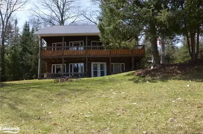 4189 SOUTH PORTAGE Road, Huntsville, ON P1H 2J3