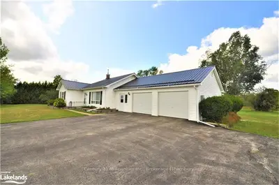 828393 40 Grey Road, Blue Mountains, On N0h 1j0