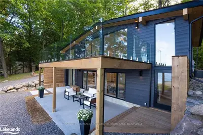 1059 BRUCE LAKE Drive, Muskoka Lakes, ON P0B 1G0