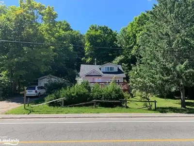 71 BRUNEL Road, Huntsville, ON P1H 1R1
