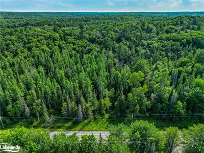2161 BRUNEL Road, Huntsville, ON P1H 2J3