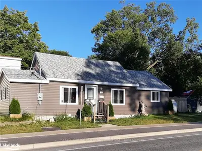 2 EMILY Street, Parry Sound, ON P2A 2P3