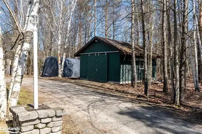 144 Madill Church Road, Huntsville, On P1h 2j2