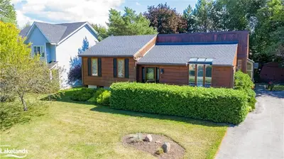 114 BROOKER Boulevard, Blue Mountains, ON L9Y 0L4