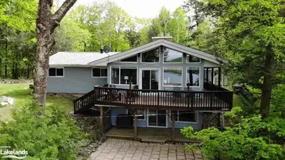 1129 Ross Road, Dysart Et Al, On K0m 1m0