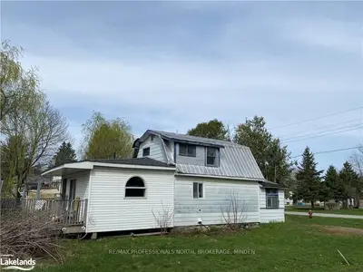24 PRINCE Street, Minden Hills, ON K0M 2K0