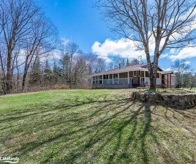 469 LYNX LAKE Road, Huntsville, ON P1H 2J3