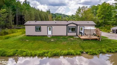1073 ROSSEAU LAKE RD 1, Muskoka Lakes, ON, P0B 1M0