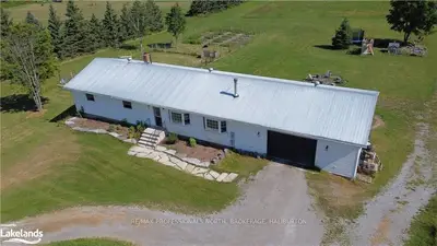 1889 EAGLE LAKE Road, Dysart et al, ON K0M 1S0