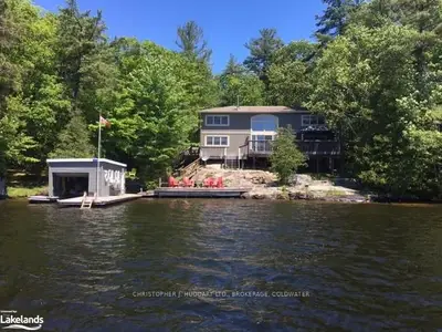 2584 Grand, Georgian Bay, On, L0k 1s0