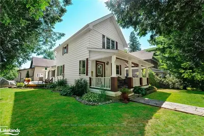 12 MARION Avenue, Parry Sound, ON P2A 1H5