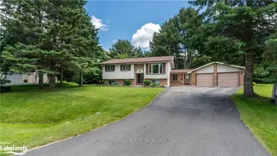 8 WOOD GLEN Crescent, Bracebridge, ON P1L 1A1