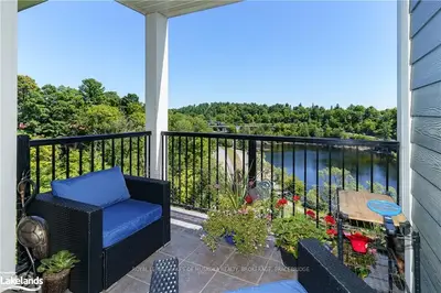 10 A Kimberley Avenue 401, Bracebridge, On P1l 0a4