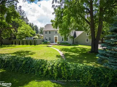 158 RUSSELL Street W, Blue Mountains, ON N0H 1J0