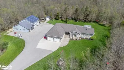 133 Park Street, Georgian Bluffs, ON N4K 6V5