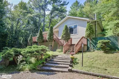 930 MANITOBA Street, Bracebridge, ON P1L 1W9