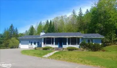 103 OLD CENTURION Road, Huntsville, ON P1H 2N5