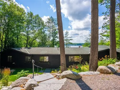 1086 PENNWOOD Road 36, Muskoka Lakes, ON P0B 1J0