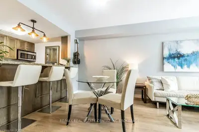 901 Paisley Road 106, Guelph, On N1k 0a7