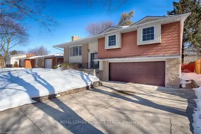 330 Church Street S, Wellington North, On N0g 2l2