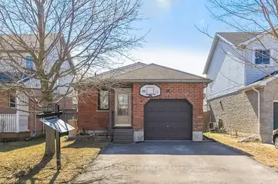 531 Mctavish Street, Centre Wellington, On N1m 3p9