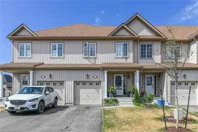 12 Sadler Street, Centre Wellington, On N1m 0e2