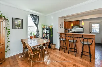 25 Wood Street, Guelph, On N1e 5v3