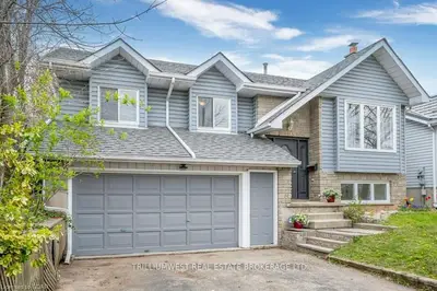 163 Fisher Mills Road, Cambridge, On N3c 1e1
