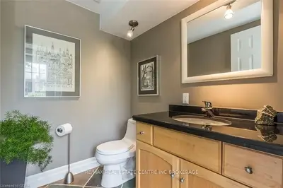 12 Glasgow Street S 3, Guelph, On N1h 4t5