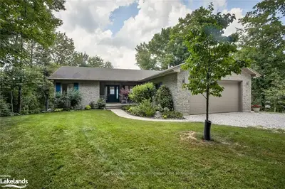 180 ASHGROVE Lane, Meaford, ON N0H 1B0
