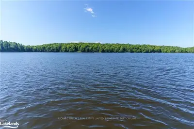 1108 NORTH SHORE Road, Muskoka Lakes, ON P0B 1M0
