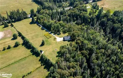674 DEER LAKE Road, Huntsville, ON P0B 1L0