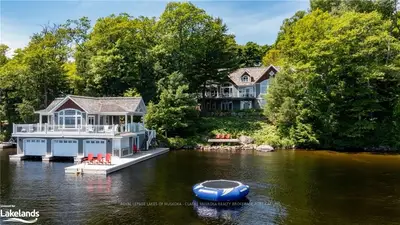 1033 ROSSCLAIR Road 5, Muskoka Lakes, ON P0B 1J0