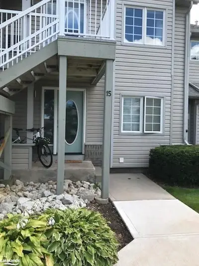 162 Settlers Way 15, Blue Mountains, On L9y 0m4