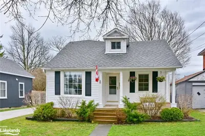 131 BRUCE Street S, Blue Mountains, ON N0H 2P0