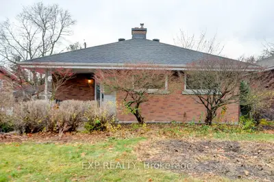 Detached in Alta Vista and Area