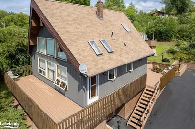 14 Emily Street, Parry Sound, ON P2A 2P3