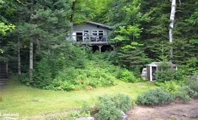 1021 COLONIZATION Trail, Dysart et al, ON K0M 1S0