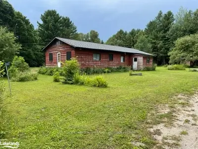 1022 UFFINGTON Road, Bracebridge, ON P1L 1X1