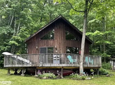 1004 QUAD Lane, Highlands East, ON K0M 1R0