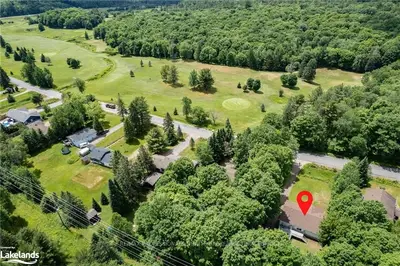 1084 BONNIE LAKE Road, Bracebridge, ON P1L 1W9
