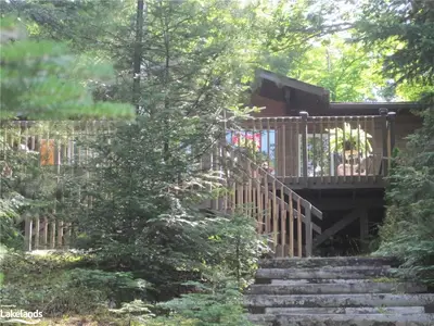 1015 TORY Lane, Highlands East, ON K0L 2Y0