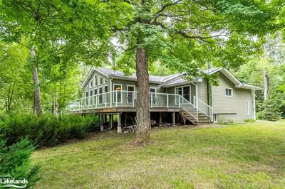 1073 SHERWOOD FOREST Road, Bracebridge, ON P1L 1X3