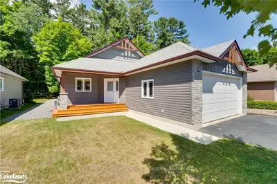9 STONEHENGE Court, Bracebridge, ON P1L 1N2