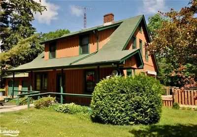 148 MUSKOKA ROAD 10, Huntsville, ON P0B 1M0