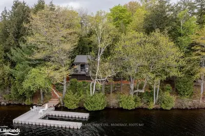 1094 MORTIMERS POINT Road 20, Muskoka Lakes, ON P0B 1J0