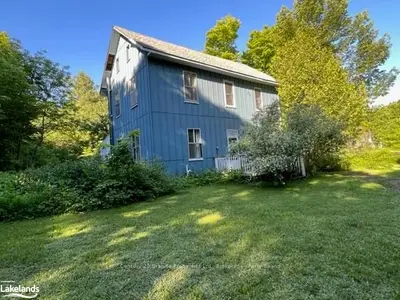 221 JAMES BAY JUNCTION Road, Seguin, ON P2A 0B2