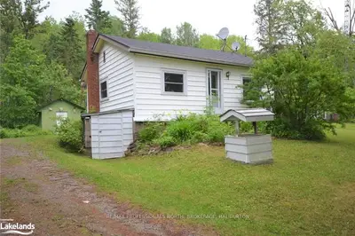10913 COUNTY RD 503, Highlands East, ON K0M 1R0
