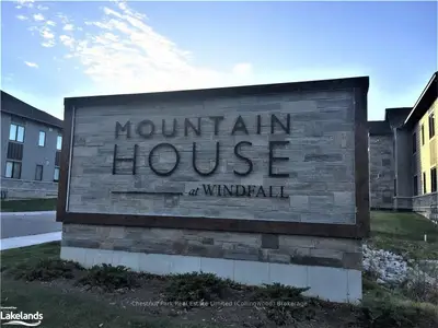 16 Beckwith Lane 305, Blue Mountains, On L9y 3b6
